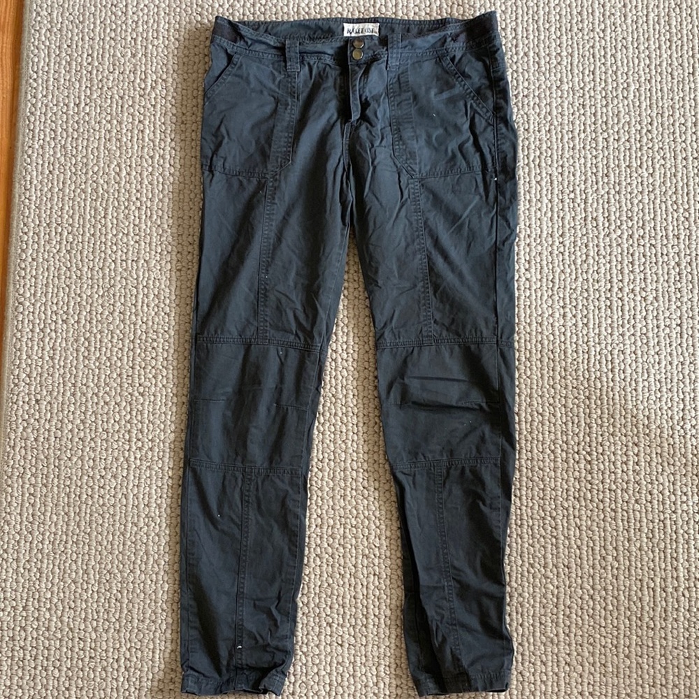 Bucketlist navy pants